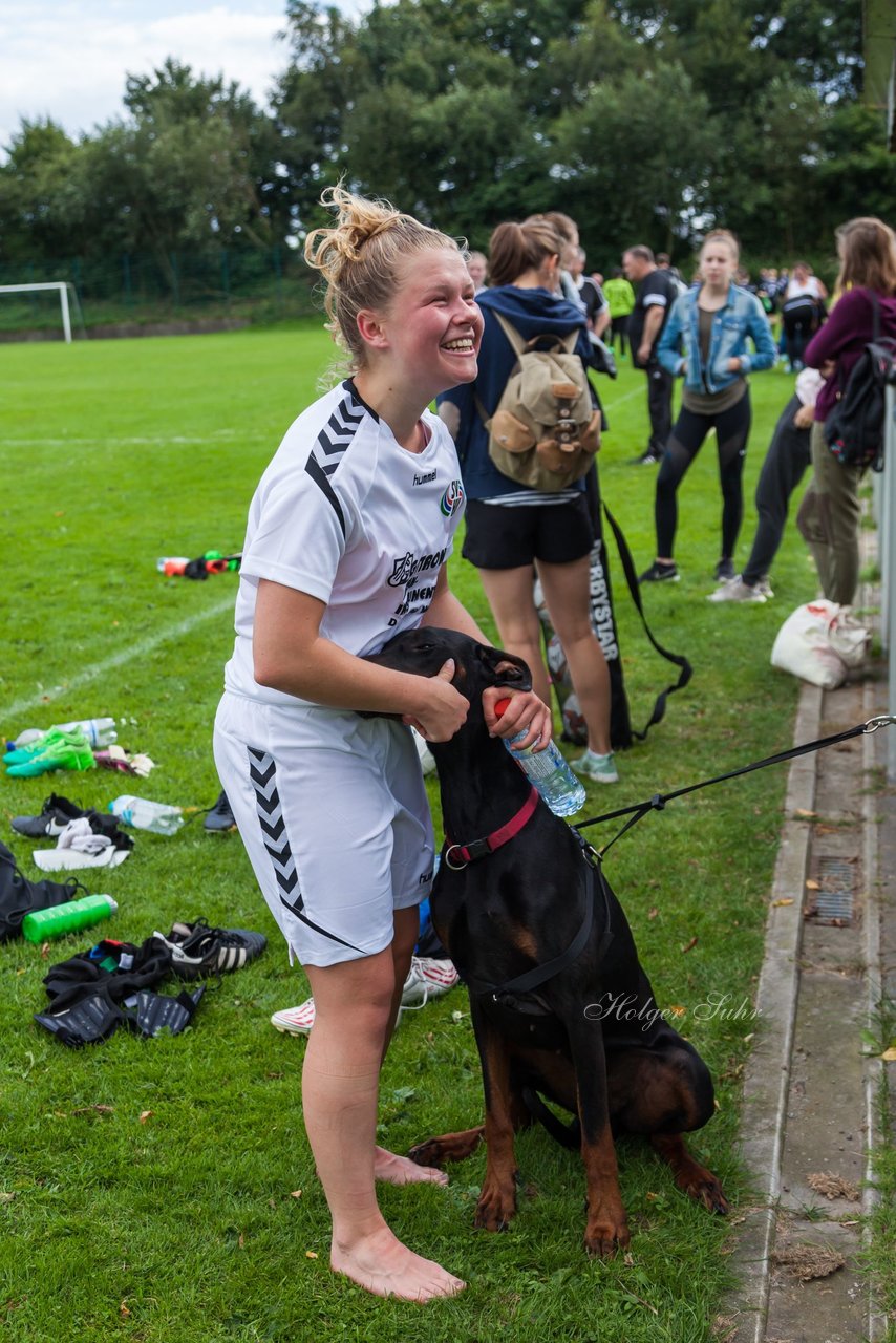 Bild 342 - Frauen SV Henstedt Ulzburg 3 - Bramfeld 3 : Ergebnis: 5:1